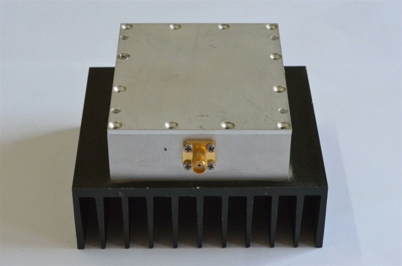 TN820Ⅲ型寬帶接收機(jī)